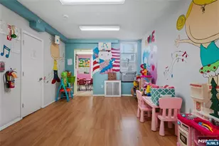 725 17th St, Union City, NJ 07087 - Photo 7