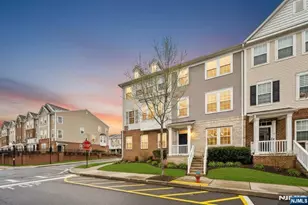 4 Wesmont Dr 1102, Wood Ridge, NJ 07075 - Photo 3