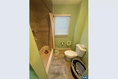 105-107 Norwood Street 1 #1, Newark, NJ 07106 - Photo 9