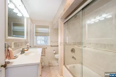 46 Summit Avenue, Bloomfield, NJ 07003 - Photo 5