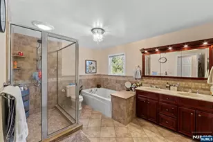 605 Gladys Ct, Northvale, NJ 07647 - Photo 27