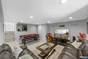 605 Gladys Ct, Northvale, NJ 07647 - Photo 45