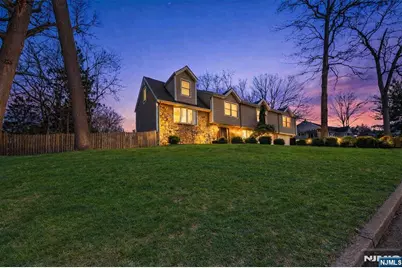 605 Gladys Court, Northvale, NJ 07647 - Photo 3