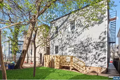 855 S 14th Street, Newark, NJ 07108 - Photo 29