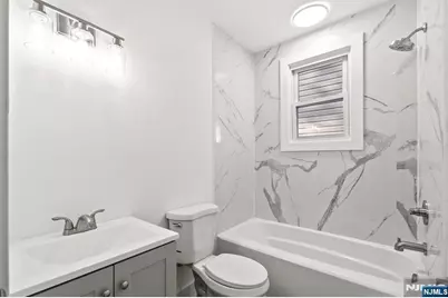 855 S 14th Street, Newark, NJ 07108 - Photo 17
