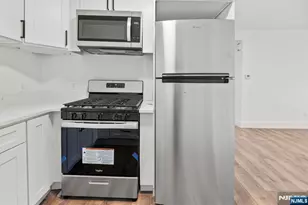 855 S 14th St, Newark, NJ 07108 - Photo 15