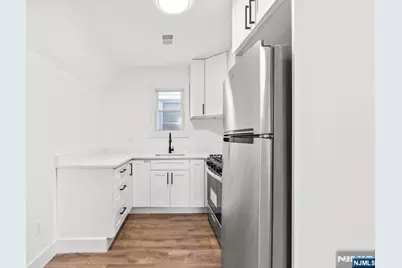 855 S 14th Street, Newark, NJ 07108 - Photo 13