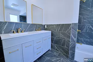 16 Clarke St, Closter, NJ 07624 - Photo 15