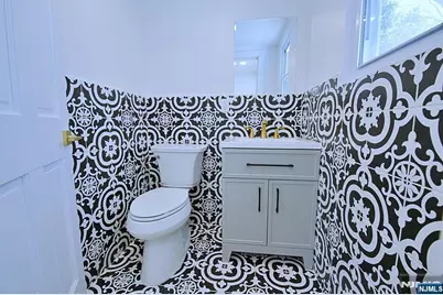 16 Clarke Street, Closter, NJ 07624 - Photo 5