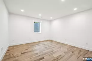 492 Oaktree Rd, Oradell, NJ 07649 - Photo 29