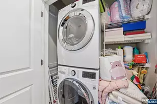 35 Marquis Ct, Edgewater, NJ 07020 - Photo 35