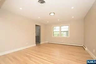 27-14 Berdan Ave, Fair Lawn, NJ 07410 - Photo 7