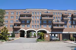 12 Iron Forge Square 12, Pompton Lakes, NJ 07442 - Photo 1