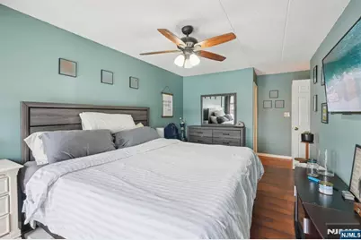 12 Iron Forge Square 12 #12, Pompton Lakes, NJ 07442 - Photo 17