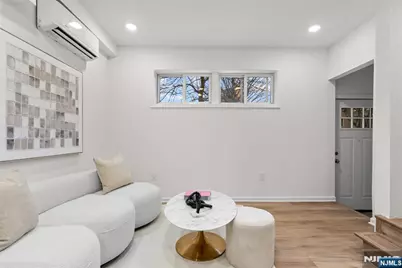 407 Park Avenue, Weehawken, NJ 07086 - Photo 7