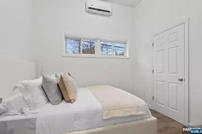 407 Park Avenue, Weehawken, NJ 07086 - Photo 11