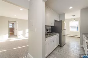 12 N End Dr, Secaucus, NJ 07094 - Photo 9