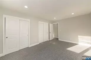 12 N End Dr, Secaucus, NJ 07094 - Photo 19