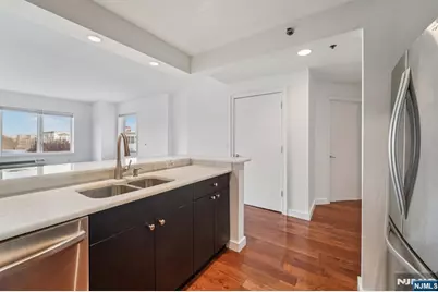 3118 City Place, Edgewater, NJ 07020 - Photo 5