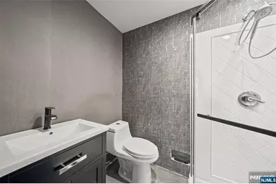 285 Grand Avenue B1 #1A, Englewood, NJ 07631 - Photo 9