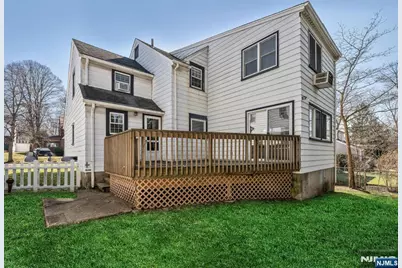 766 Salem Street, Teaneck Township, NJ 07666 - Photo 25