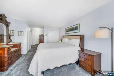 1600 Parker Avenue 27J #27J, Fort Lee, NJ 07024 - Photo 17