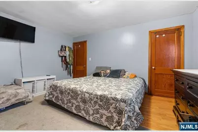 395 Palisade Avenue 1 #1, Garfield, NJ 07026 - Photo 9