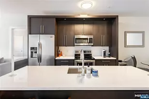 6401 Park Ave 305, West New York, NJ 07093 - Photo 11