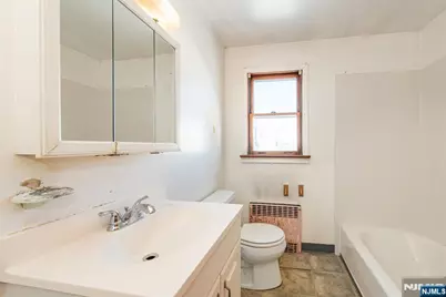 90 Dick Street, Clifton, NJ 07013 - Photo 13