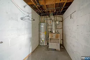351 2nd St, East Newark, NJ 07029 - Photo 29