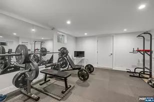 3 Stonewall Ct, Woodcliff Lake, NJ 07677 - Photo 33