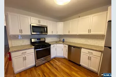 290 3rd Street D2 #D2, Hackensack, NJ 07601 - Photo 3