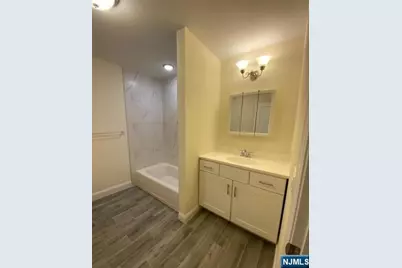 290 3rd Street D2 #D2, Hackensack, NJ 07601 - Photo 5