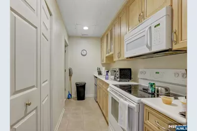 213-215 Central Avenue, East Newark, NJ 07029 - Photo 5