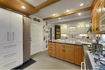 209-211 Central Avenue, East Newark, NJ 07029 - Photo 23