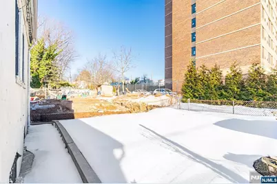 52 Oak Avenue, Irvington, NJ 07111 - Photo 15