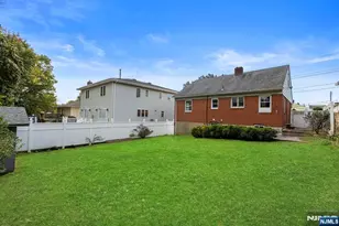 133 Cleveland Ave, Hasbrouck Heights, NJ 07604 - Photo 15