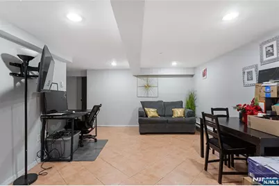 389-391 38th Street, Paterson, NJ 07504 - Photo 25