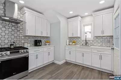 389-391 38th Street, Paterson, NJ 07504 - Photo 9