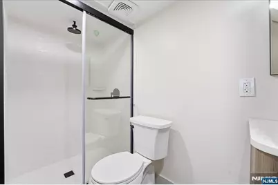 1096 Margaret Street, Teaneck Township, NJ 07666 - Photo 19