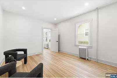 1096 Margaret Street, Teaneck Township, NJ 07666 - Photo 5