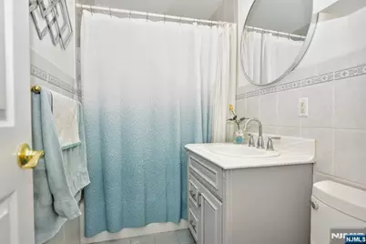 53 Lockwood Drive, Waldwick, NJ 07463 - Photo 19