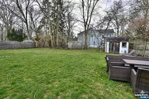 53 Lockwood Dr, Waldwick, NJ 07463 - Photo 23