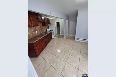 588 10th Street, Newark, NJ 07103 - Photo 3