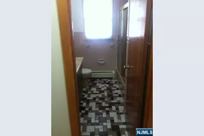 225 6th Street 2 #2, Fairview, NJ 07022 - Photo 7