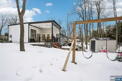 56 Pinehill Drive, Upper Saddle River, NJ 07458 - Photo 39