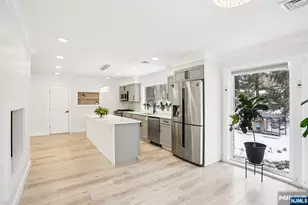 56 Pinehill Dr, Upper Saddle River, NJ 07458 - Photo 5