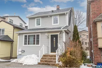 811 Inwood Terrace, Fort Lee, NJ 07024 - Photo 1