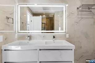 7 Sterling Pl 1, Edgewater, NJ 07020 - Photo 21