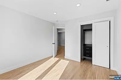 7 Sterling Place 1 #1, Edgewater, NJ 07020 - Photo 29